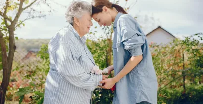 Helping Senior Parents with Loneliness at Home | Seaside Senior Services